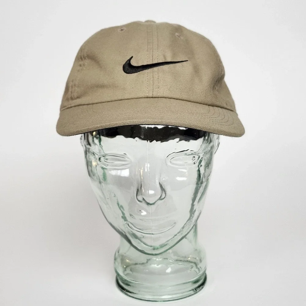 Nike Heritage86 Dri-Fit Hat Cap Khaki Tan Beige Black Swoosh Dad Hat Strapback